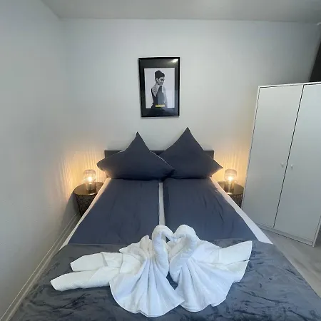 City Am Rhein Lägenhet *